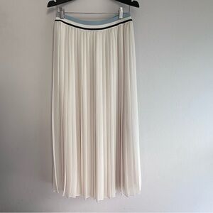 Moncler Cream Pleated Midi Skirt size 6 $915